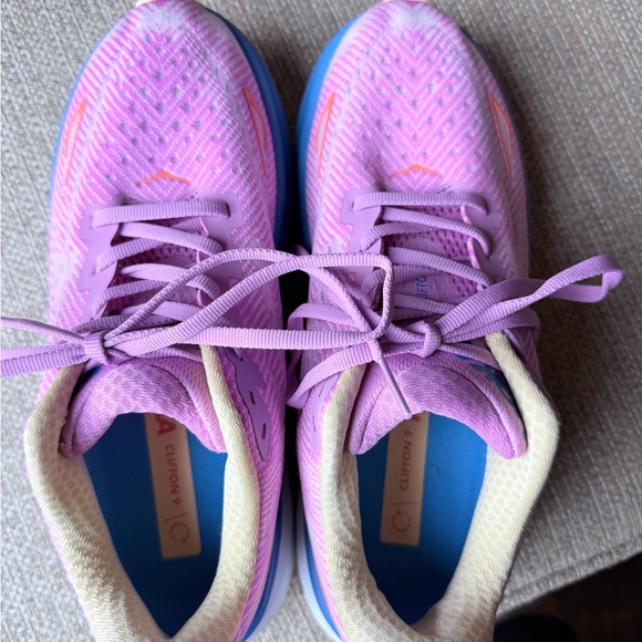 Hoka One- Vibrant Pink and Blue Runners- DHGate-New never worn - Picture 3 of 6